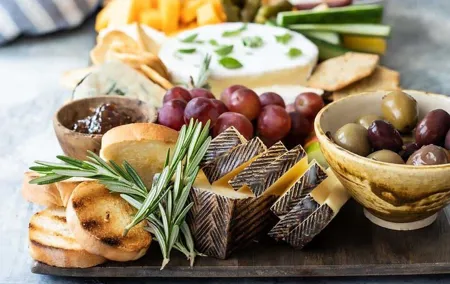 Ultimate Lisbon Vegetarian Food Tour Street Eat and Taverns