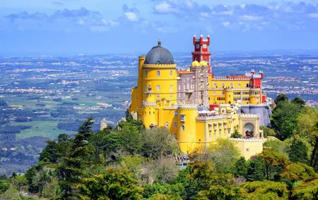 Lisbon Private Sintra, Pena Palace and Regaleira Day Trip