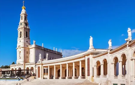 Full Day Tour in Fatima and West