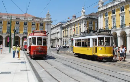 4-hour private tour of Lisbon