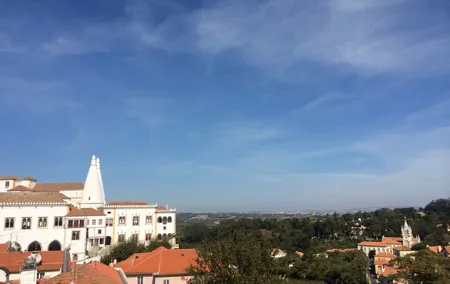 Sintra by heart - private Tour with train trip from Lisbon