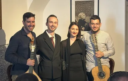 Intimate Fado Show in the Historic Fado District
