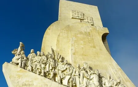 Lisbon Half-Day Private Tour by TUK TUK