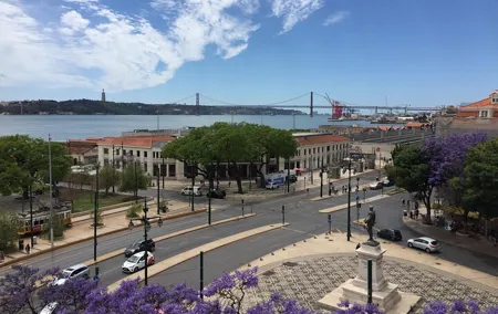 Private Transfer From Lisbon to Porto Full Day Tour