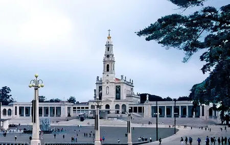 Safe Private Tour - Fátima Sanctuary & The Child Seers Homes