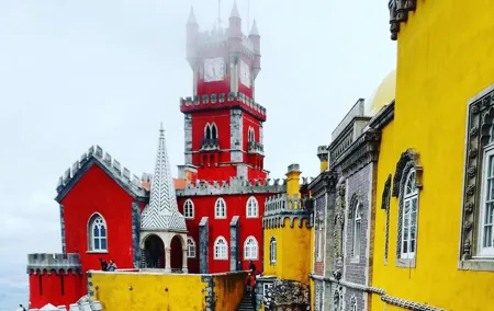 Private 8 Hour Sintra Tour with Pena Palace