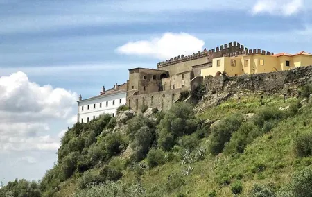 Safe Private Tour - Three Castle: Setúbal, Palmela & Sesimbra