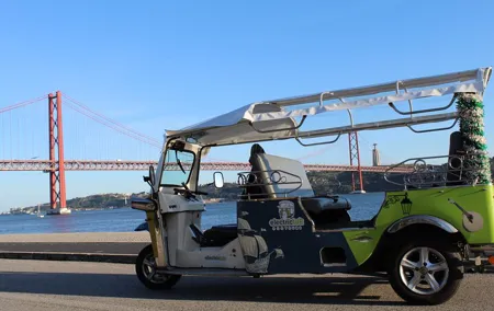 Half-Day Private Tour of Lisbon by Tuk Tuk