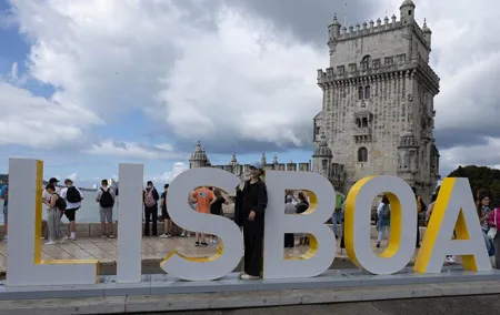 Professional photo session in Lisbon