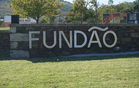 Transfer to Fundão from Lisbon