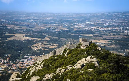 Private Tour Full Day of Sintra, Pena Palace and Mouros Castle