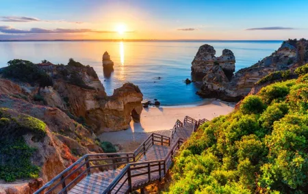Private Luxury Transfer from Lisbon to Algarve (or vice-versa)