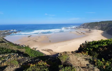 Trekking on the Costa Vicentina: the Fishermen's Path.