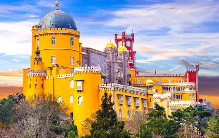 Lisbon Private Sintra Cascais and Cabo da Roca Day Trip