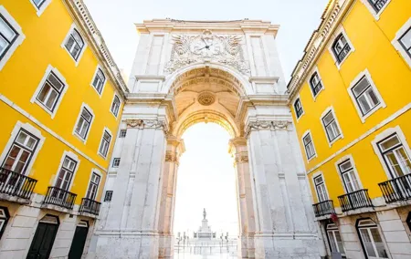 Lisbon Private Walking Tour with a Local