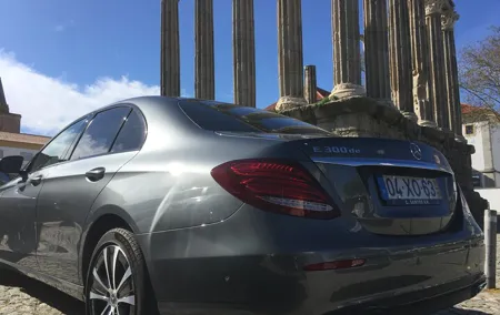 Arrábida & Évora Tour in Mercedes Benz car or van