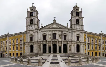 Full Day Private Tour - Mafra Heritage with Ericeira