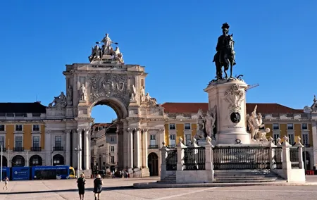 To India with Vasco da Gama Walking Tour
