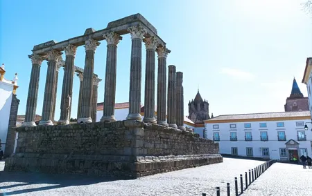 Private Tour From Lisbon: Évora, Wine Tasting & Monsaraz Village