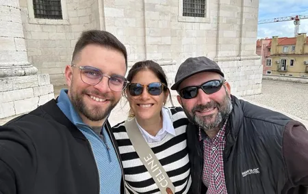 Historical Walking Tour in Lisbon with Fado Show