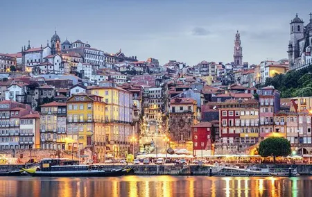 Private Full Day tour to Porto from Lisbon with Hotel pick up