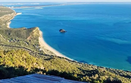 Arrábida and Sesimbra Wine Tasting Tour, Nature and Beaches
