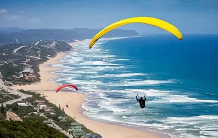 Paragliding Activity + Coastal Tour Near Lisbon