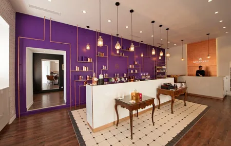 Classical Perfume Workshop in Nice