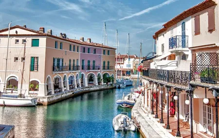 Saint-Tropez & Port Grimaud Day Trip with Optional Boat Cruise from Nice