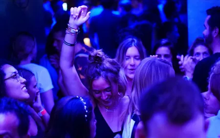 Riviera Bar Crawl Party with Free Shots and VIP Entry