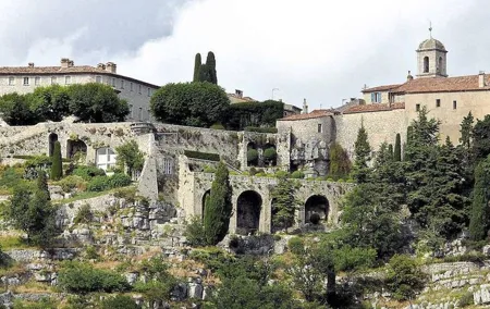 Small Group Full-Day Trip to Medieval French Riviera Villages from Nice