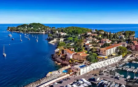 Private Tour: Nice City, Monaco, Eze, Villefranche and more
