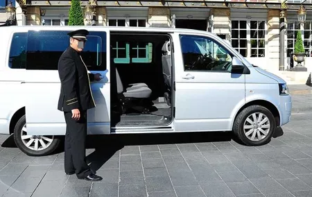 Private Transfer from Nice hotels to Port Hercule