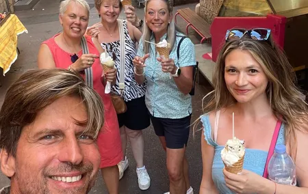 Walking tour of Nice, the old town & the Coline du Château