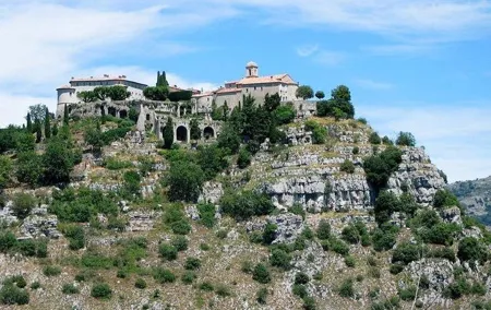 Countryside and Wine Tasting Full-day tour from Nice