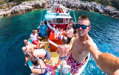 Nice VIP sea walk with snorkeling and diving