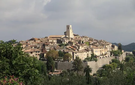 Provence 1/2 day Tour : Saint Paul de Vence, Gourdon, Grasse