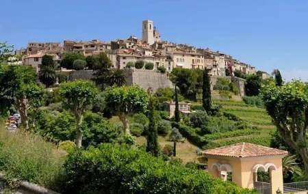 Half-Day Trip to St Paul de Vence and Cannes from Nice