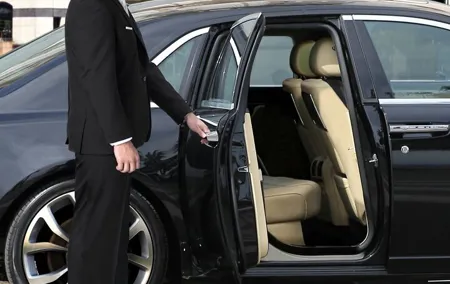 Private Transfer from Nice to St Tropez