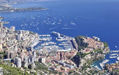 Monaco and Perched Medieval Villages - private & Guided Tour