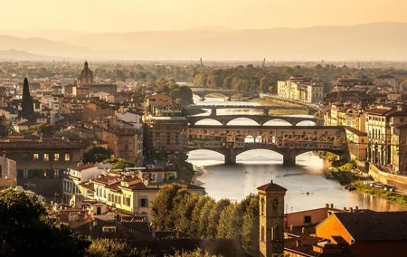 Private Transfer From Nice To Florence With a 2 Hour Stop