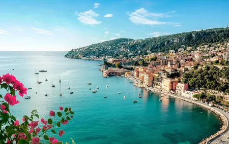 Professional Photoshoot at Castle Hill A Scenic Escape in Nice