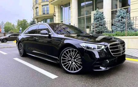 Private Transfer: Nice Airport NCE to Nice City in Luxury Car