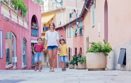 Kid Friendly Nice City Highlights Private Guided Tour