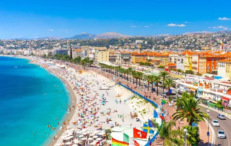 Lovely Romantic tour in French Riviera For Couples