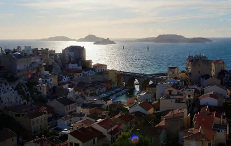 Touristic highlights of Marseille a Private half day tour with a local