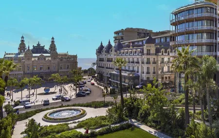Eze, Monaco, Monte-Carlo Full Day Shared Tour