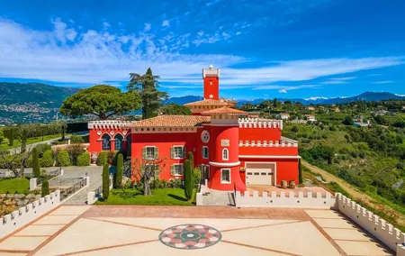Wine tasting in Nice hills and medieval villages, private tour