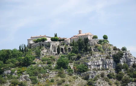 Country side & perched villages around Nice/Cannes