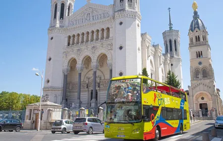 Lyon Hop-On Hop-Off Tour with Audio Commentary